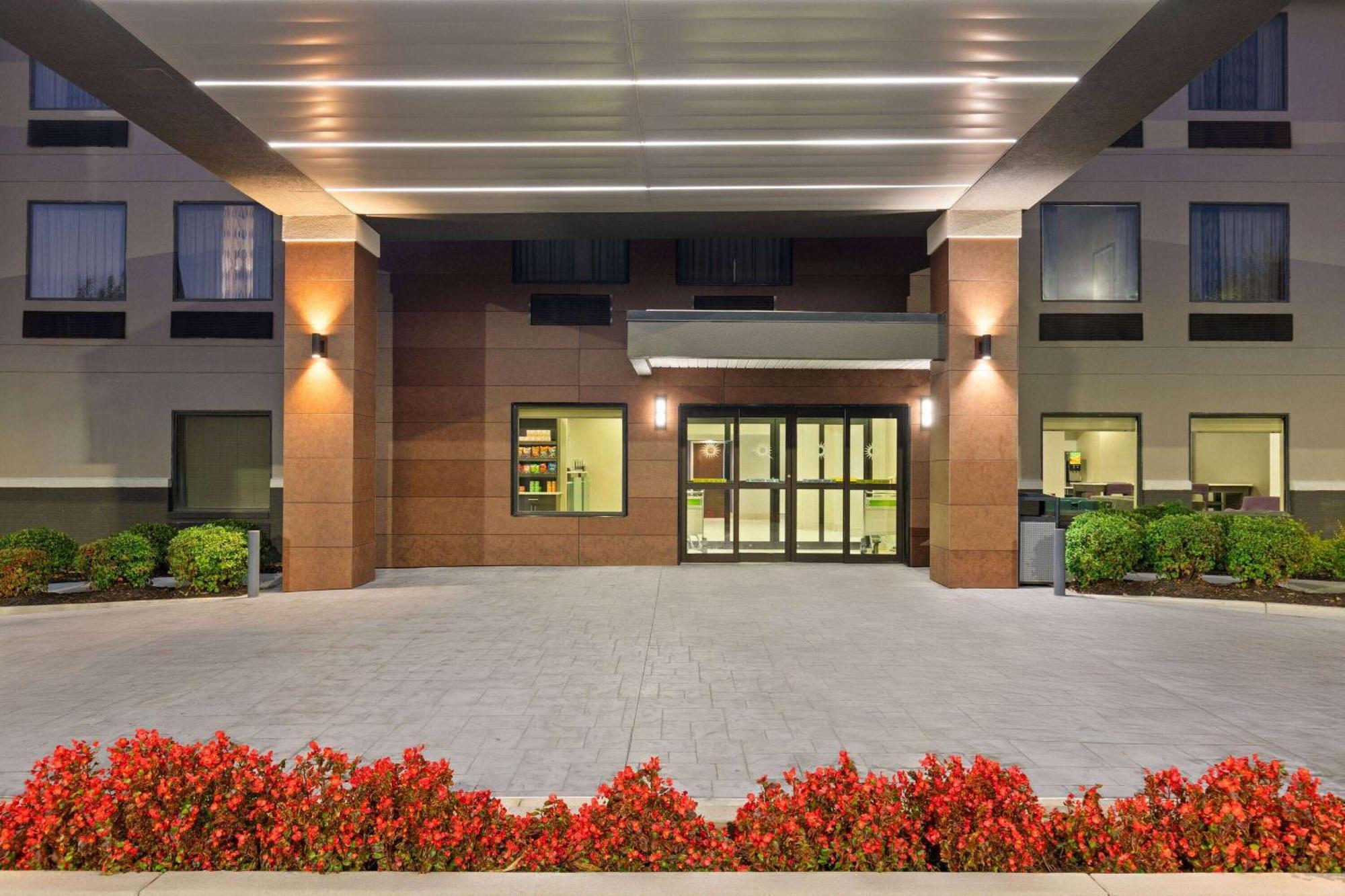 La Quinta By Wyndham Snellville - Stone Mountain Extérieur photo